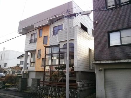 Local appearance photo. Local (12 May 2013) Shooting