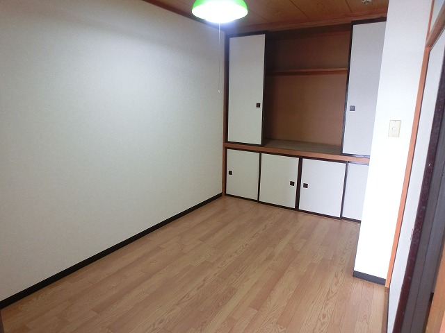 Other room space