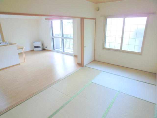 Other room space