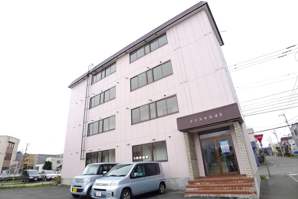 Building appearance. appearance