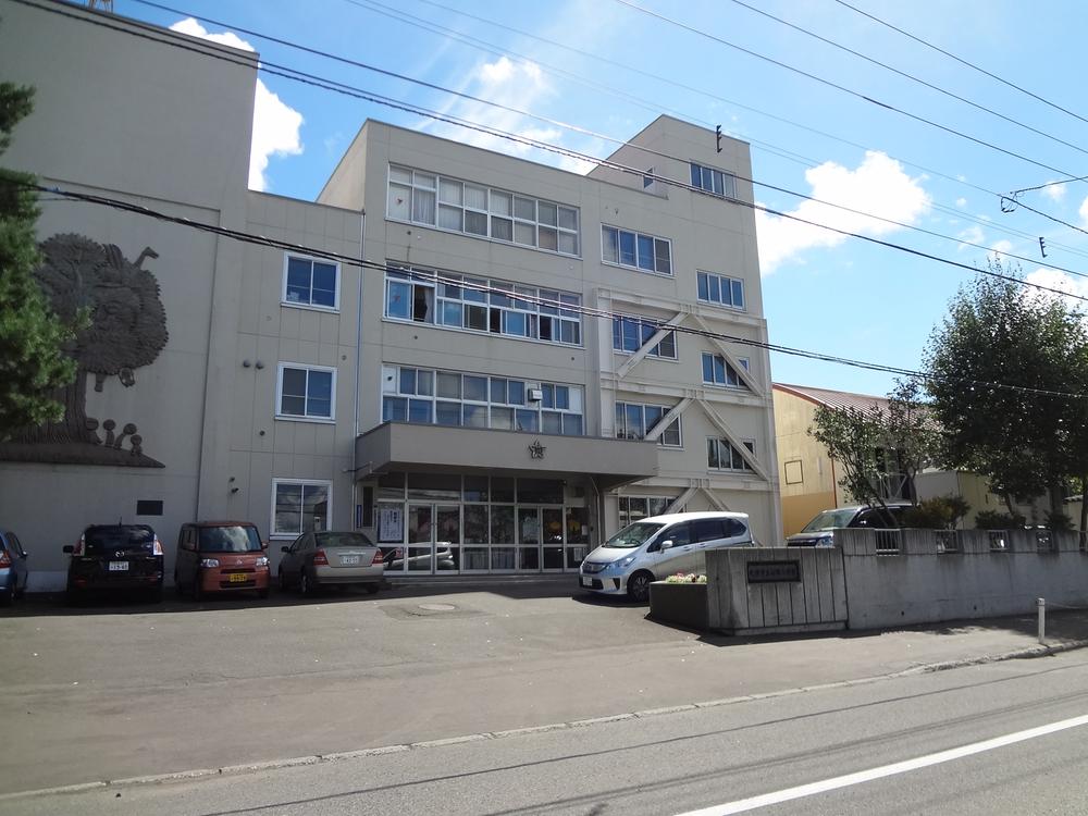 Other local. Nishioka elementary school