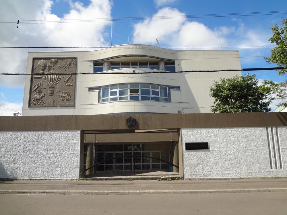 Other local. Nishiokakita junior high school