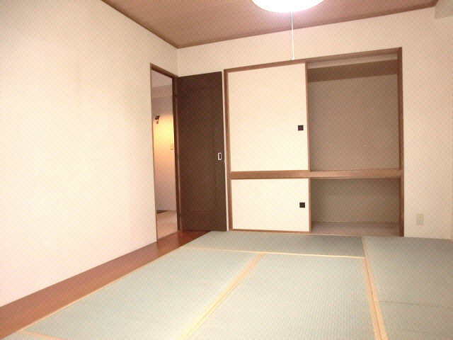 Other room space