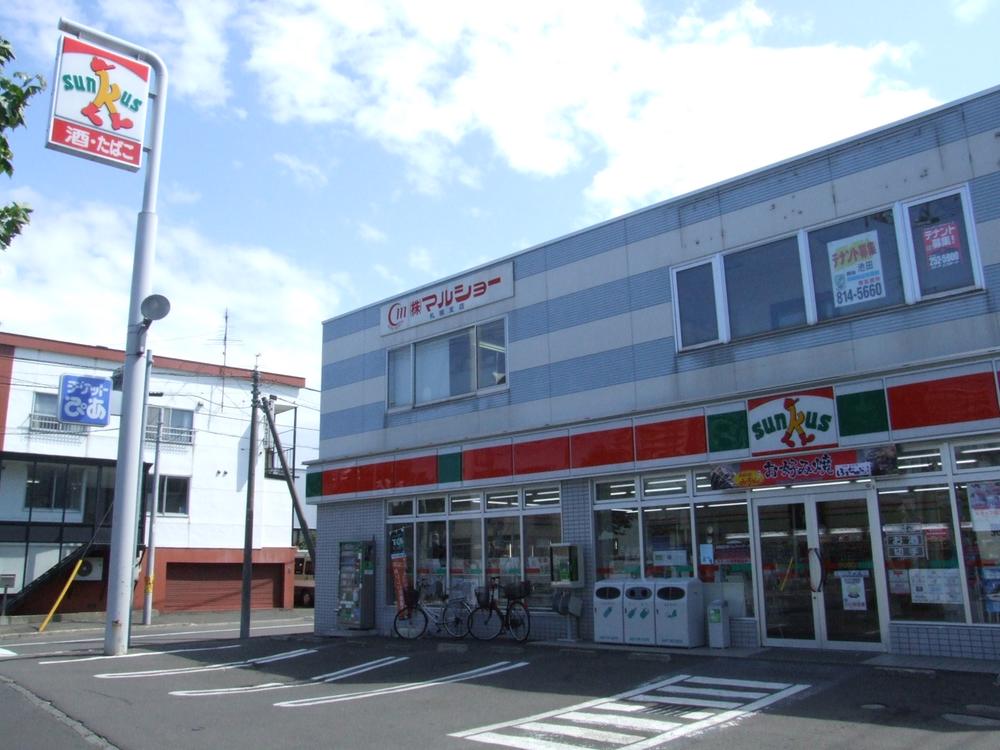 Convenience store. 190m until Thanksgiving Hiragishi Article 3 shop