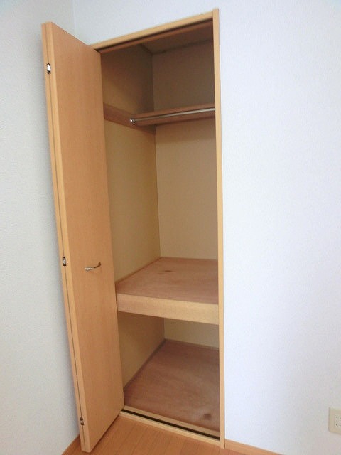 Receipt. Photos are separate in Room. 