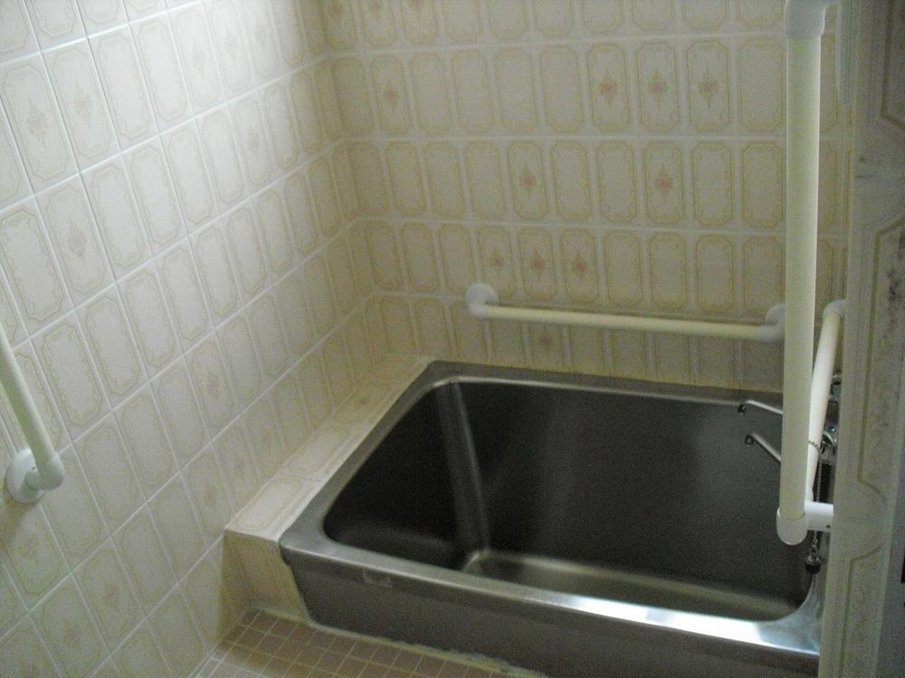 Bathroom. Indoor (September 2013) Shooting