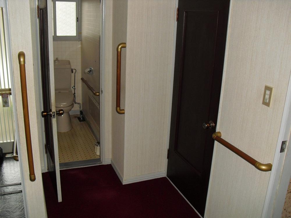 Other introspection. Indoor (September 2013) Shooting