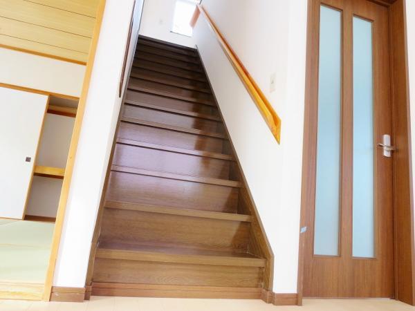 Other introspection. Family ties strengthened by it does not go and does not pass through the living room on the second floor of the children's room. It is a withdrawal prevention (laughs)