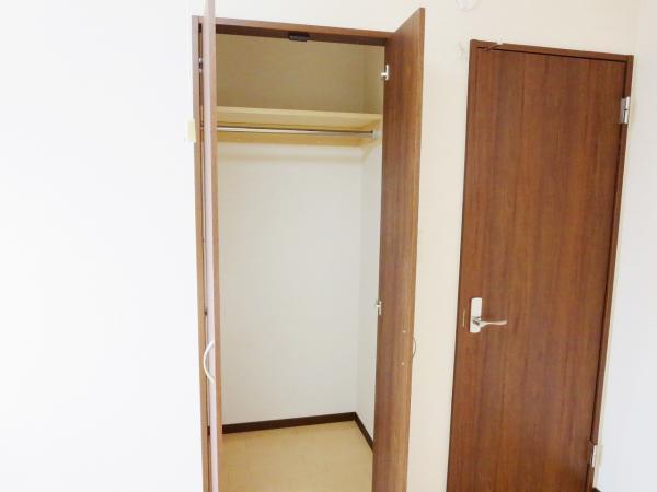 Non-living room. State of the second floor Western-style housing