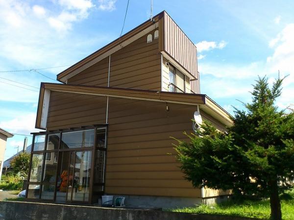 Local appearance photo