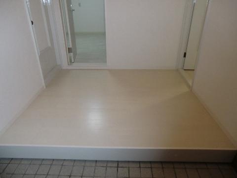 Entrance. Entrance hall, which is feeling the breadth