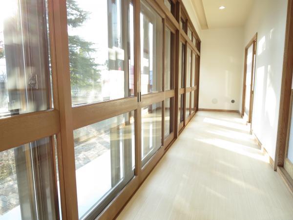 Other introspection. Well light is entered as is on the veranda