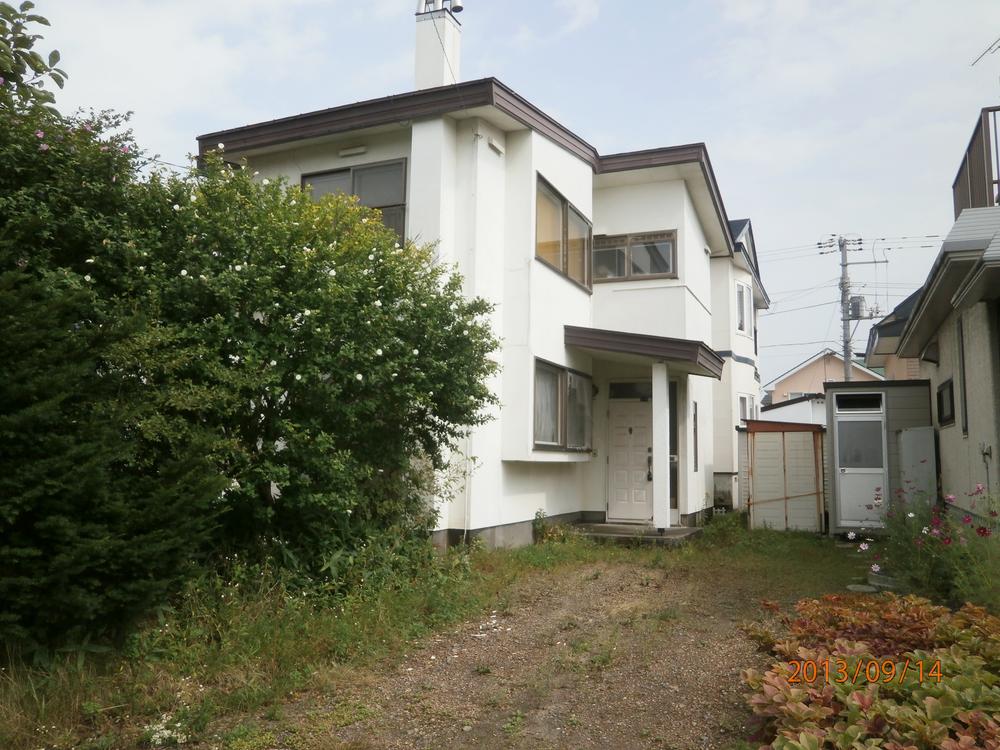 Local appearance photo