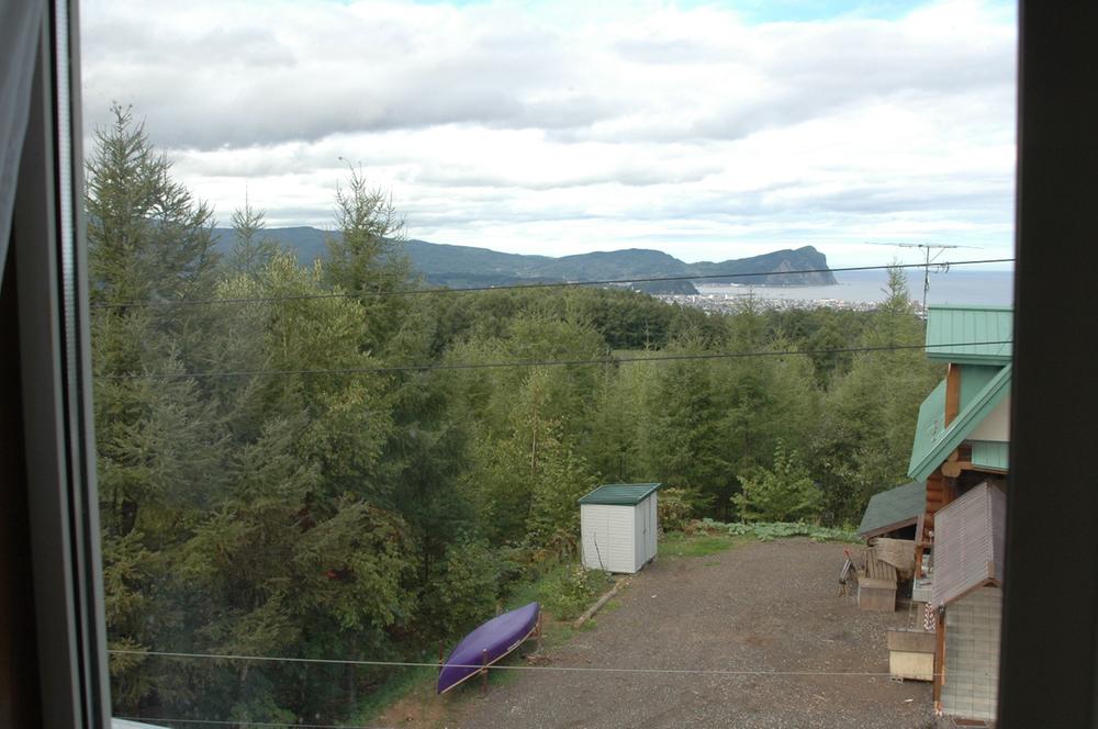 Other local. Local (10 May 2012) shooting