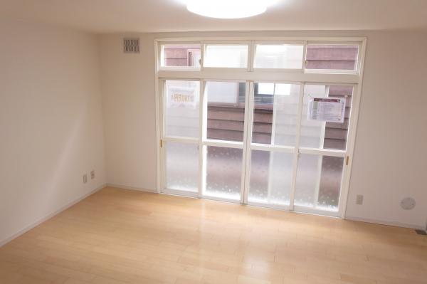 Living. LDK17 Pledge Flooring Chokawa