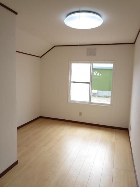 Non-living room. 2 Kaiyoshitsu 5.5 Pledge How in the children's room