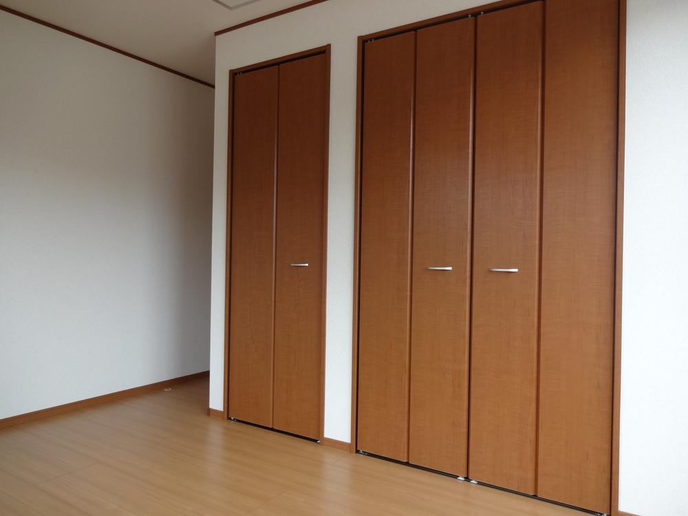 Same specifications photos (Other introspection). Same specifications construction cases