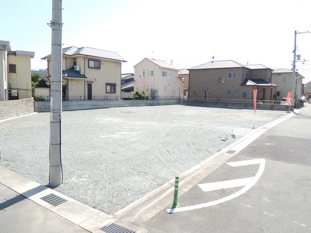 Local photos, including front road. local