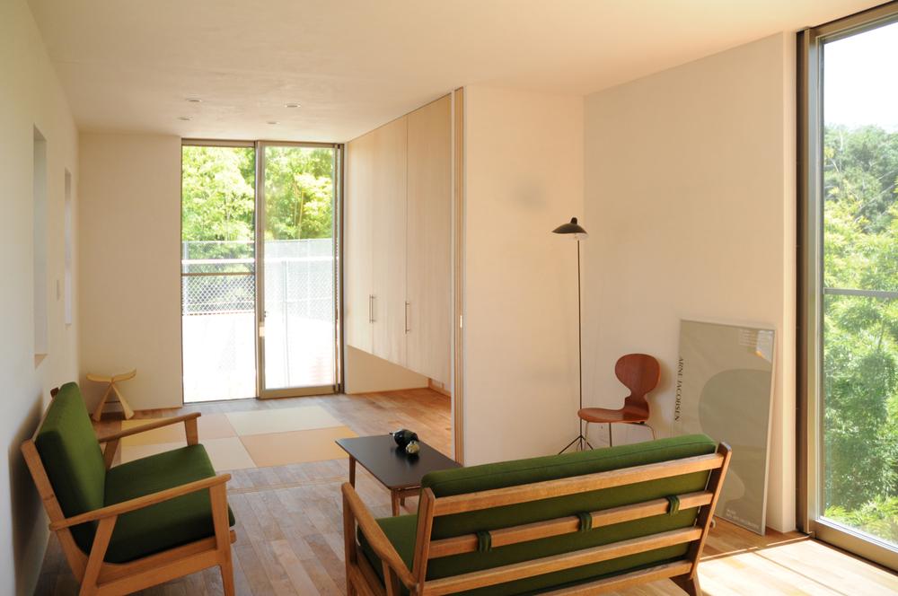 Building plan example (introspection photo). House was raised to create with the image of a house with a warm, yet «Our construction cases» minimum