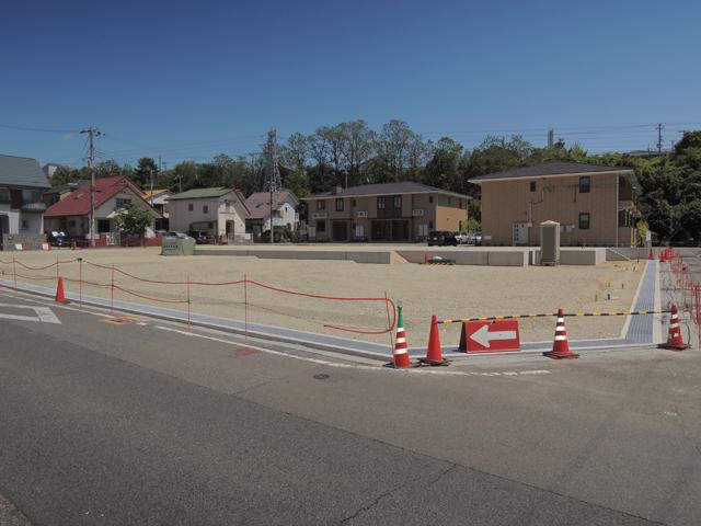 Local photos, including front road. local