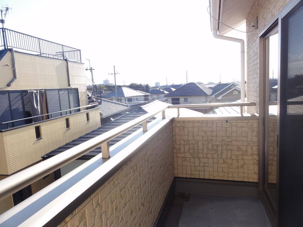 Balcony. Local (11 May 2013) Shooting