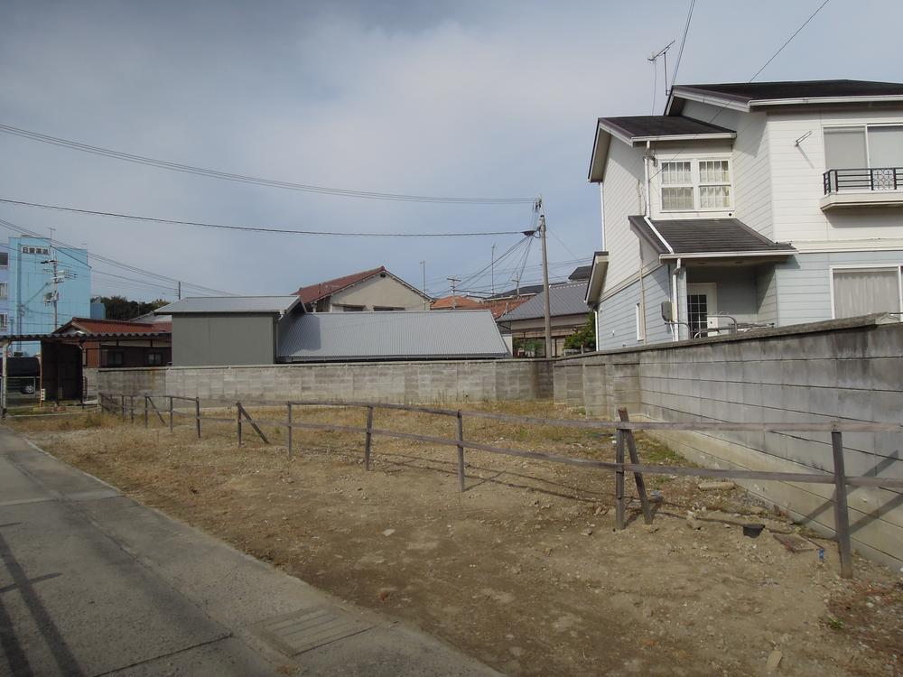 Local appearance photo. (November 10, 2013) Shooting