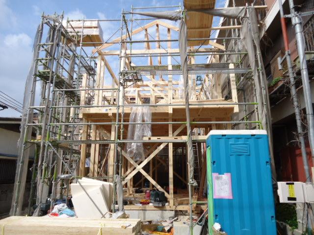 Local appearance photo. Local (October 31, 2013) Shooting