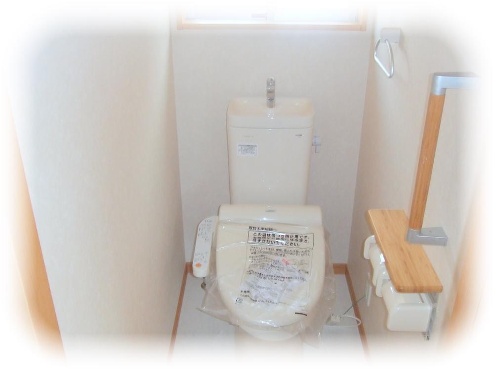 Toilet. Example of construction