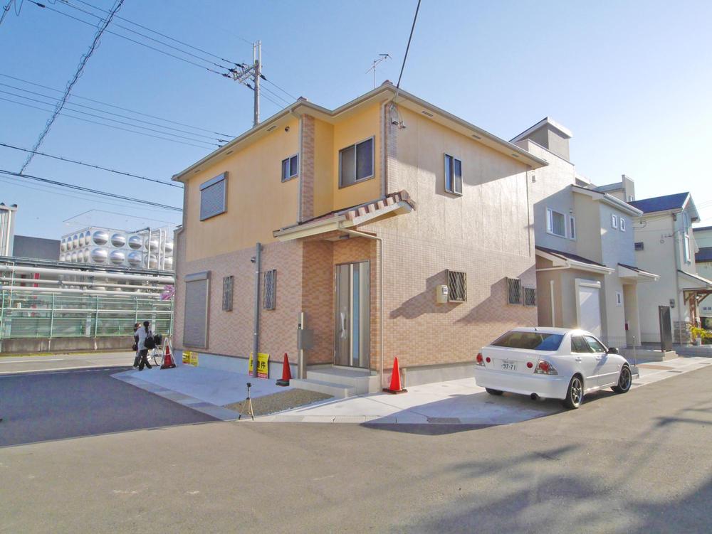 Local photos, including front road