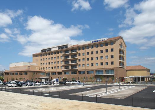 Other. Internal medicine, Surgery, Orthopedics, Department of Obstetrics and Gynecology, Pediatrics, 3 minutes in the car of the General Hospital which received a lot of professional medical services such as ophthalmology to Akashi Medical Center (1.9km).