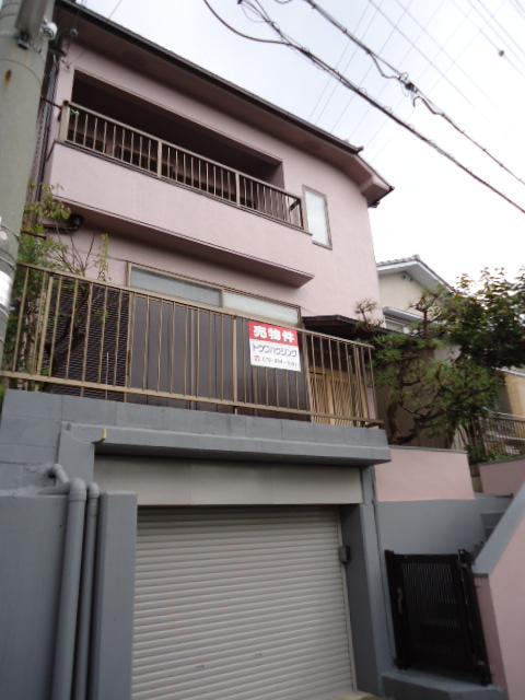 Local appearance photo. Local (October 5, 2013) Shooting