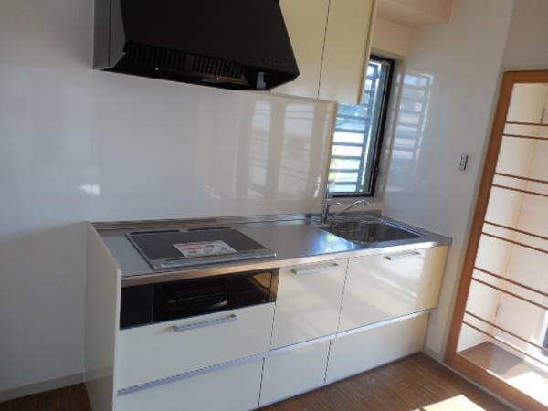 Kitchen. 2F kitchen already replacement