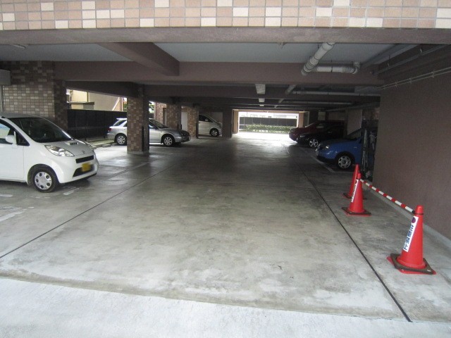 Parking lot