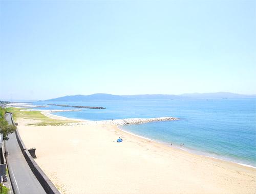 Local appearance photo. The more sea turtles come to lay eggs, Blessed with a rich natural environment Fujie a 3-minute walk to the coast. It is also a popular marine sports and diving spot.