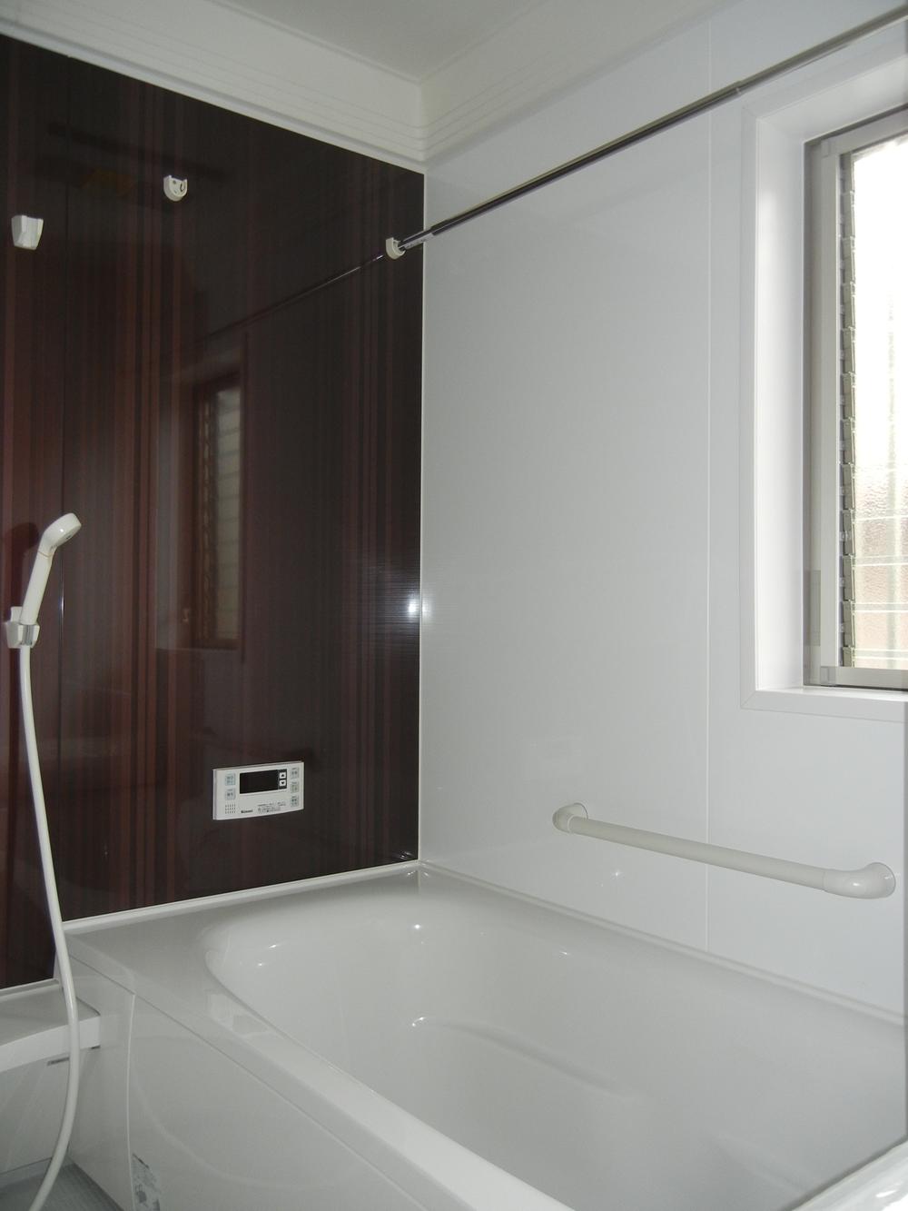 Same specifications photo (bathroom). Other issue areas