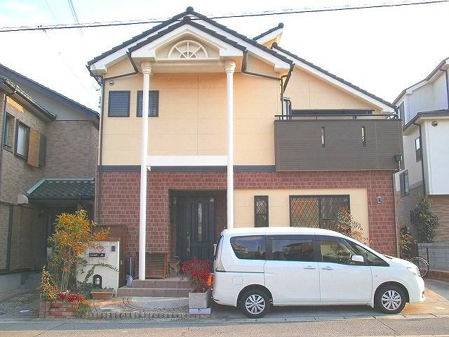 Local appearance photo. Custom home