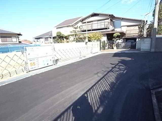 Local photos, including front road