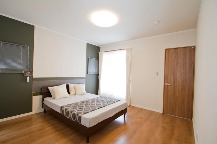 Other. Model house being published in Akashi city. Modern Japanese main bedroom