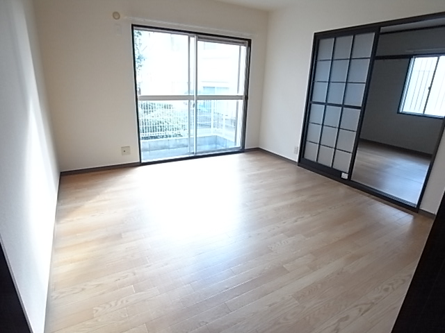 Other room space