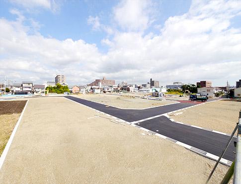 Now construction under construction! To the city to continue to new development Why do not you start a new life?