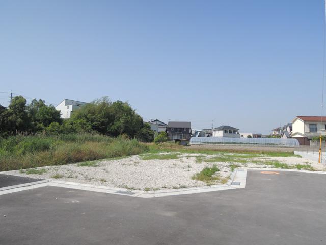 Local photos, including front road. local