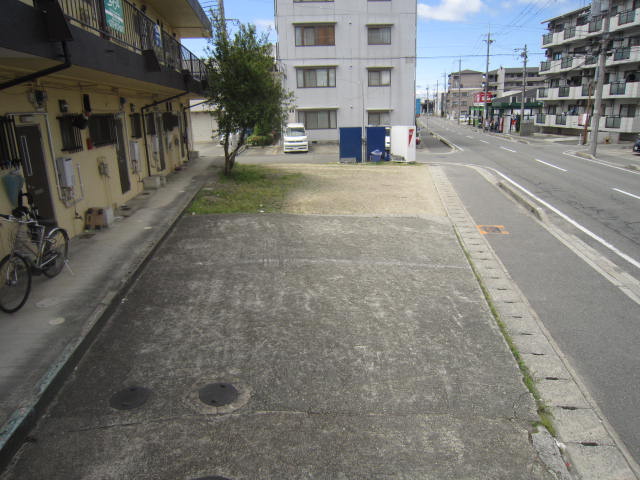 Parking lot