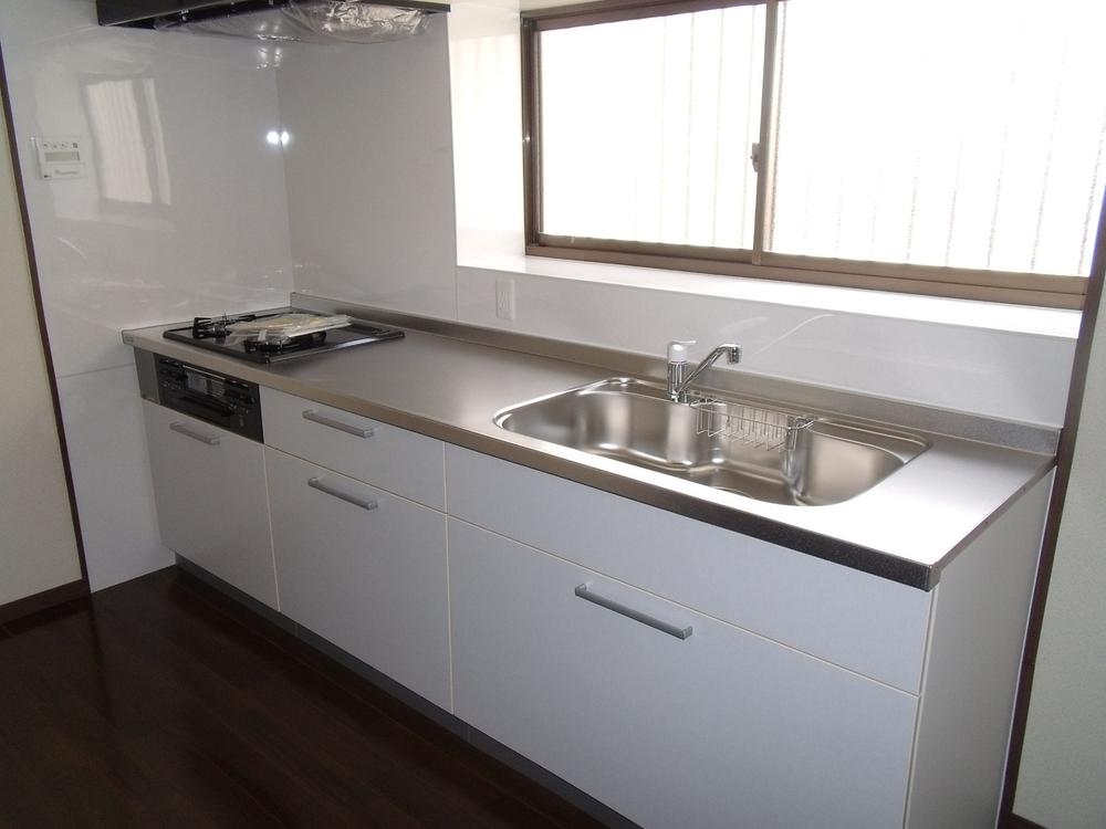 Kitchen. Indoor (July 2013) Shooting