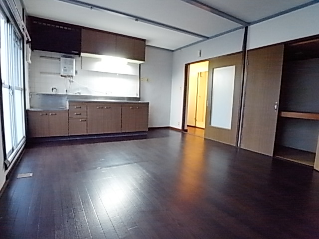 Living and room