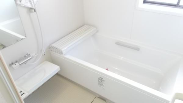 Bathroom. Heal you tired of the day with a new unit bus