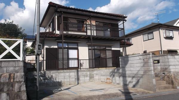 Local appearance photo. Parking parallel two Allowed