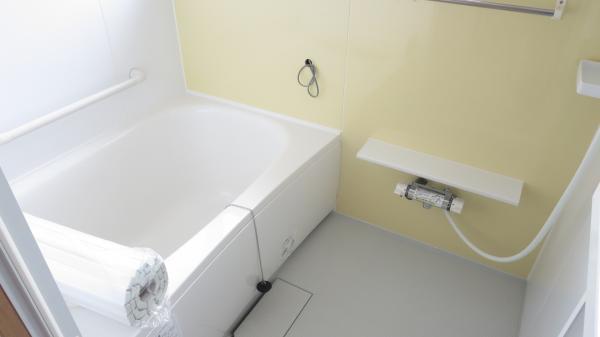 Bathroom. New unit bus exchange already