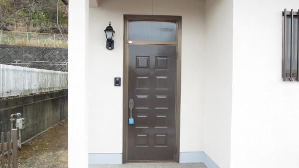 Entrance. Was the front door painted