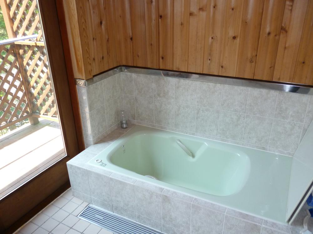 Bathroom. Indoor (April 2013) Shooting