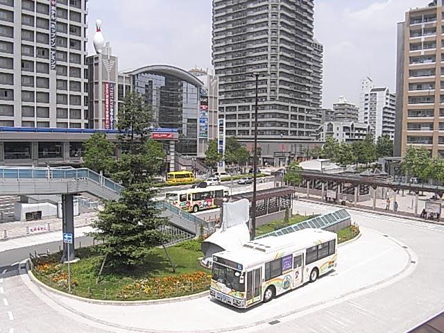 station. Tokaido Line to JR Amagasaki 1600m